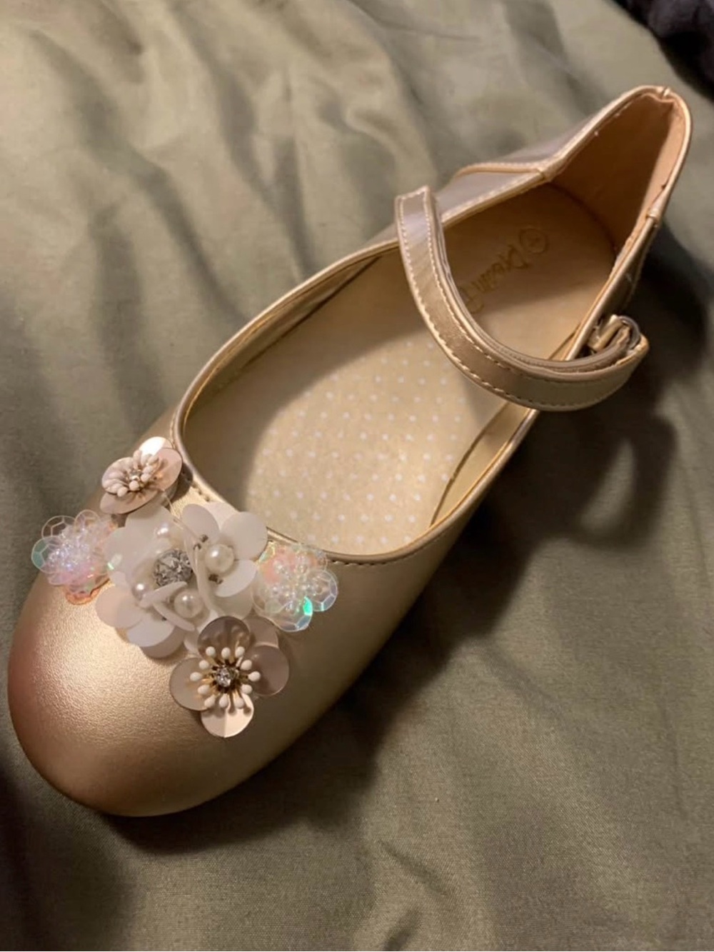 Girls' Pearl Floral Mary Jane Shoes in Champagne gold
